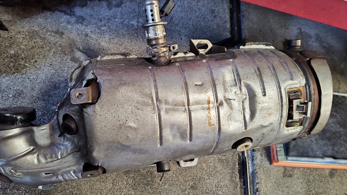 シトロエン　ベルランゴ　アドブルー